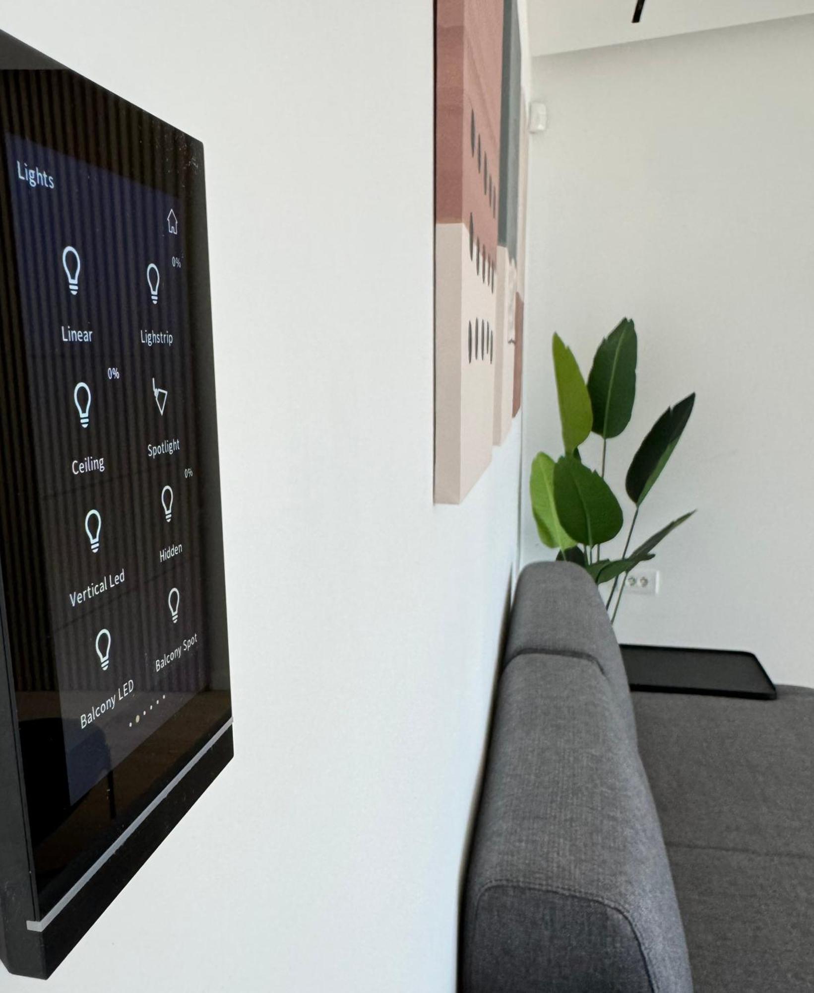Modern Minimal Apartment Ierápetra Exteriör bild